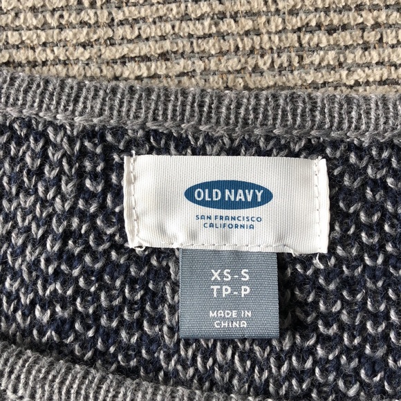 Poncho - Picture 2 of 3